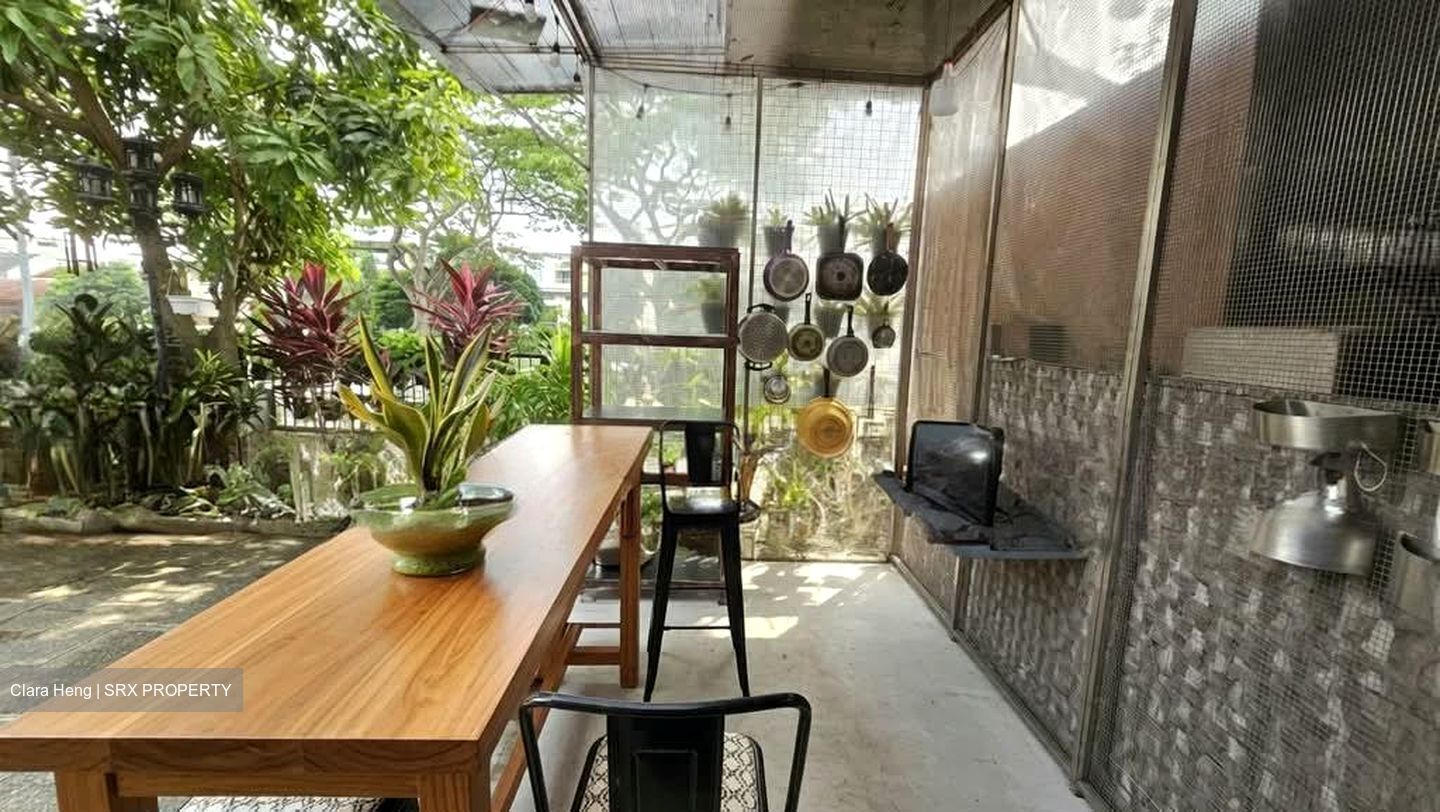 Sembawang Road (D27), Semi-Detached #565538781